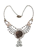 Steampunk Halskette - Elegant SchmüCkendes Accessoire In Charakteristischer