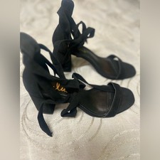 Lulu's Suede Block heels sandals