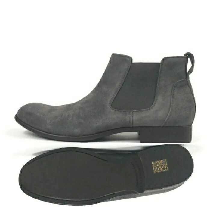 $299 John Varvatos Collection Star S Low Chelsea Boot Ankle  display picture 1