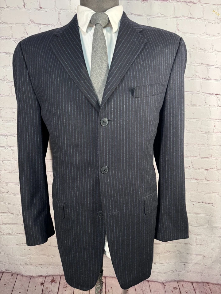 DKNY Mens Navy Blue Pinstripe Wool CLASSIC FIT 2pc Suit 42R Jacket 34x30 Pant - Image 2 of 4