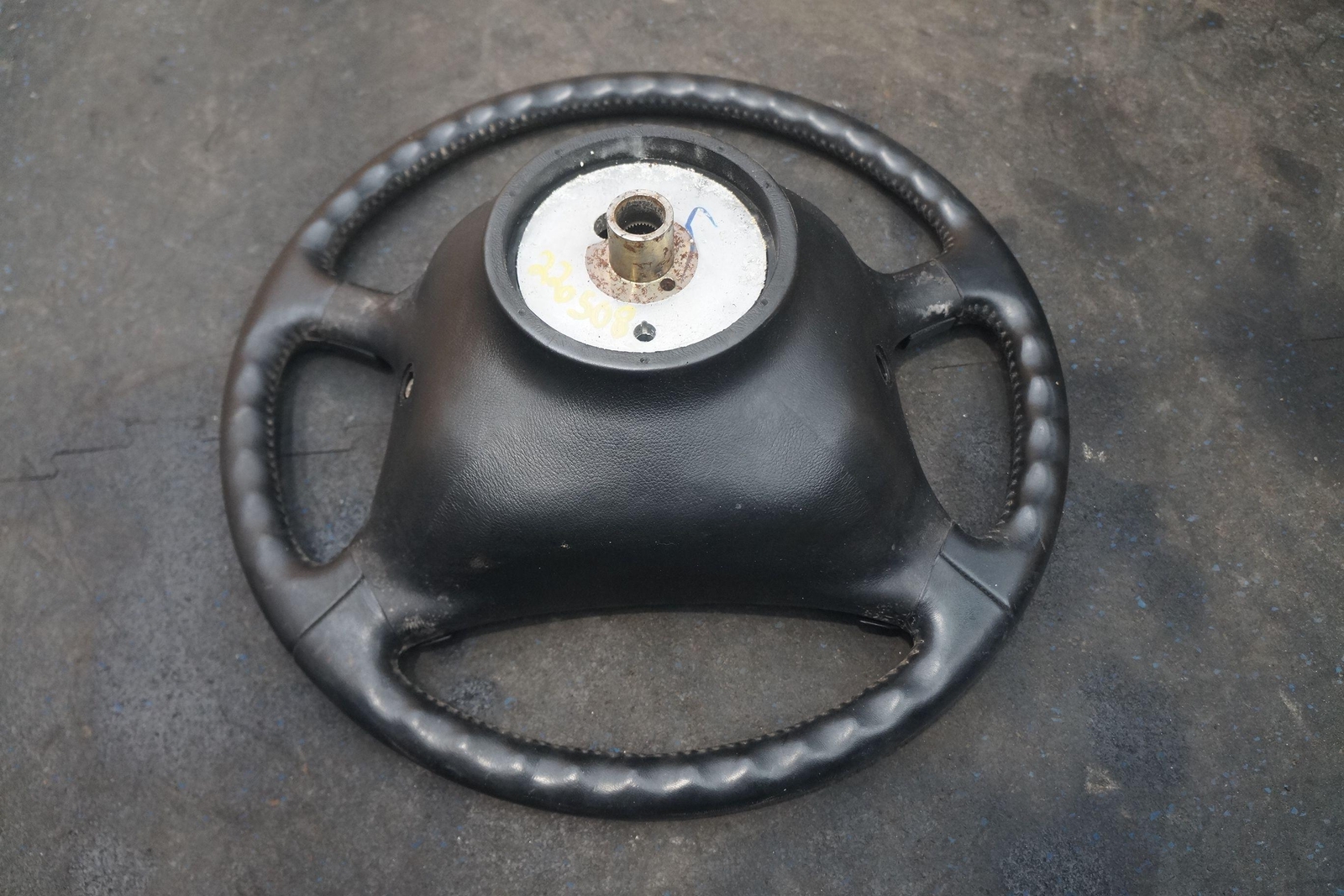 Driver Steering Wheel Black UB72255 OEM Bentley Turbo R 1991