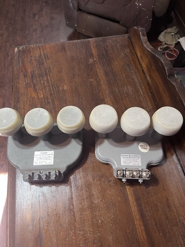 Lot of 2 Vintage DirecTV Triple Feed Multi-Satellite LNB Assemblie Sharp Thomson