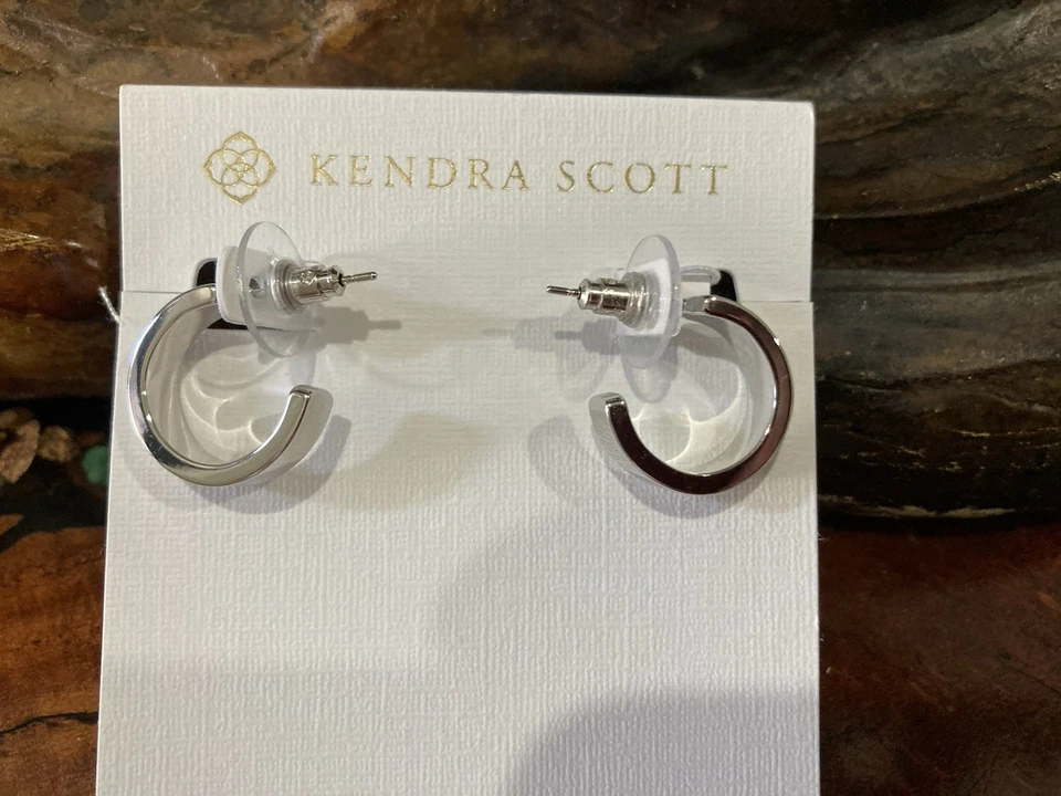 Pendientes de aro de plata Kendra Scott Henry Huggie nuevos con etiquetas Foto 2 de 4