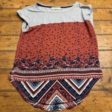 Rewind XS Ikat Print Boho Top Gray, Red & Blue Flow Tshirt