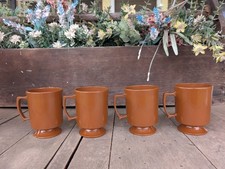 Vintage Unmarked Brown Plastic Pedestal Mugs ...