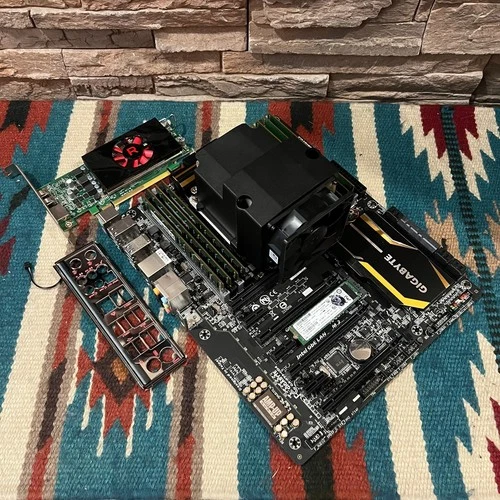 GIGABYTE X99-UD4 Motherboard Combo! Xeon 2650v4 12c •Cooler •32GB •256SSD •RX550