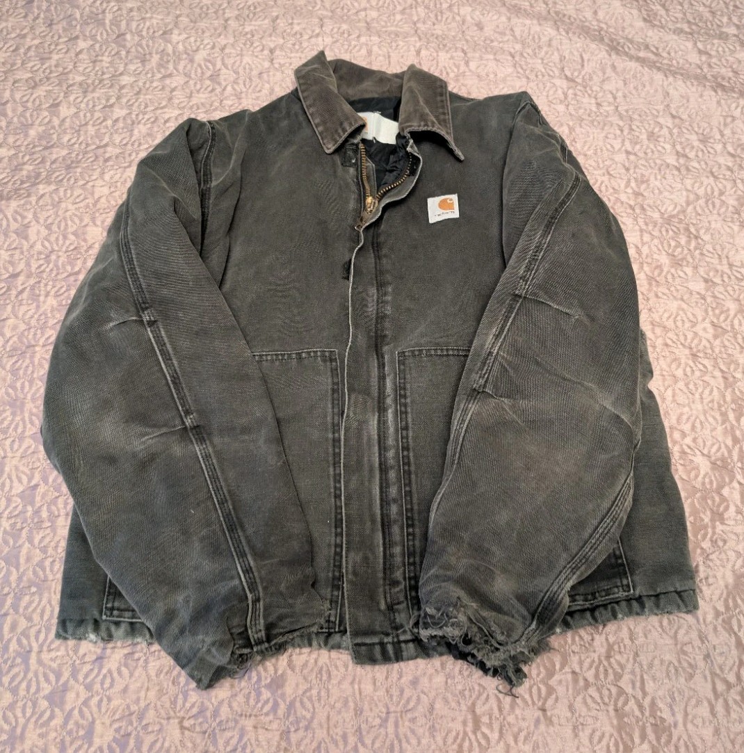 XL) HEAVILY WORN! 1980s Carhartt J02 Black Canvas Work Jacket