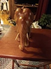 BEAUTIFUL CARVED WOODEN ELEPHANT.   1313