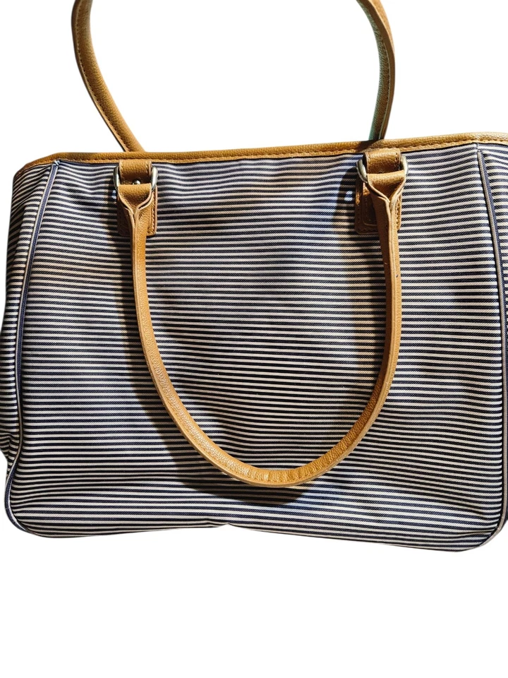 Bolso de Mano Jessica Simpson Lg Borde Marrón Con Rayas Azul Marino 14x12 Nuevo con Etiquetas Foto 2 de 4