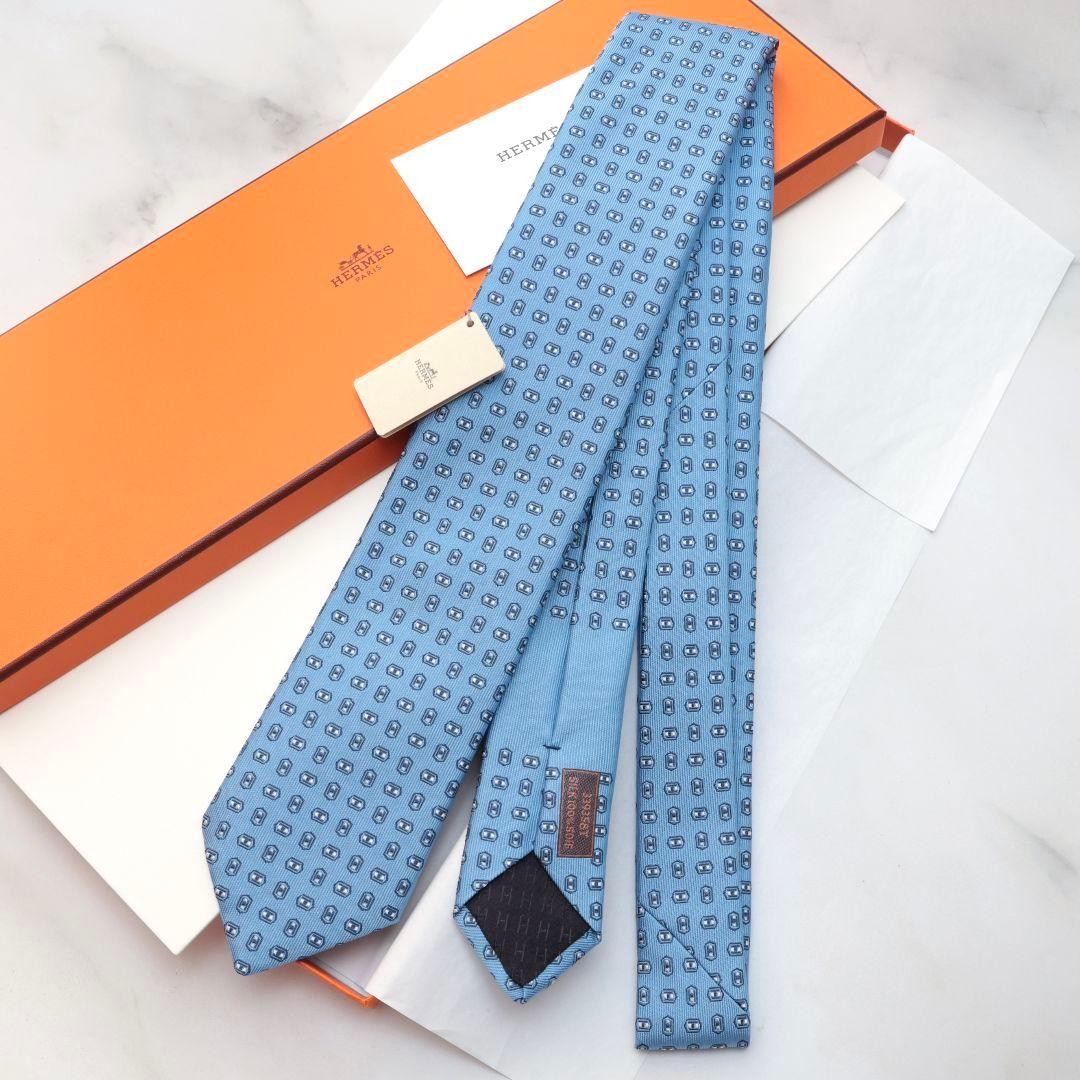 HERMES Light Blue Pattern Tie - image 10