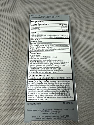 L'Oreal Revitalift Bright Reveal, 1.0 FL OZ Day Moisturizer SPF 30 Exp 6/2025 R2 - Picture 2 of 2