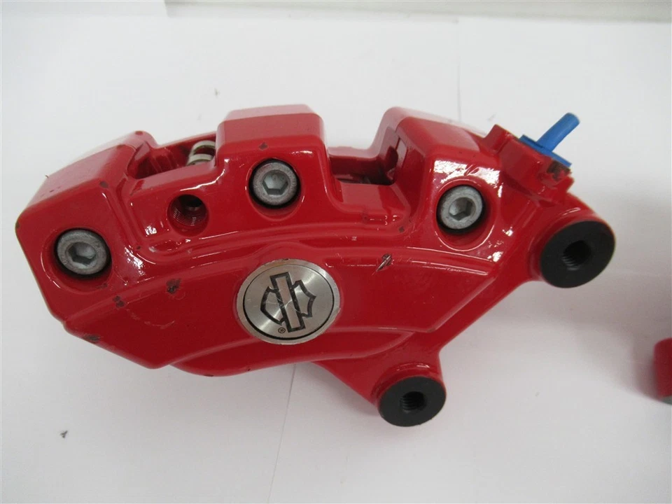 Harley Davidson 41300116, суппорты переднего тормоза, двойной диск красный, пара с дефектами - Изображение 2 из 4