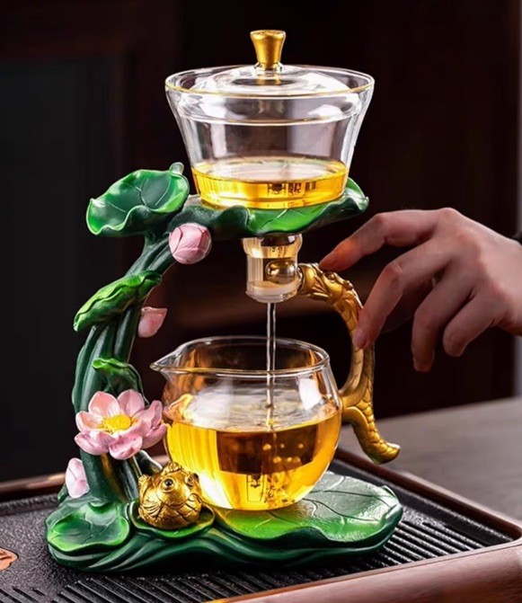 Chinese Gongfu Tea Set Magnetic Glass Teapot with Infuser Semi Automatic