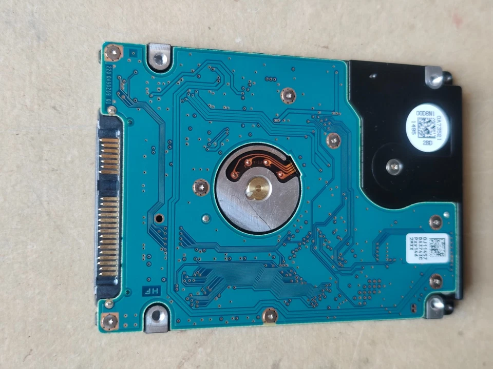 HGST HTS547575A9E384 750GB 2,5" HDD Festplatte 5400rpm 8MB SATAII - Bild 4 von 4