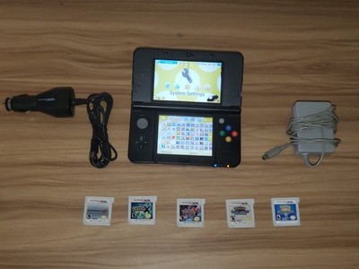 New Nintendo 3DS (Timmy & Tommy Faceplates) + 3DS Games