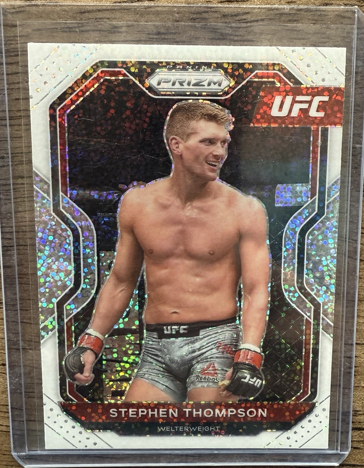 2021 Panini Prizm UFC Stephen Thompson #81 White Sparkle