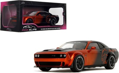 Pink Slips - 1:18 2015 Dodge Challenger SRT Hellcat Redeye Widebody Diecast Car