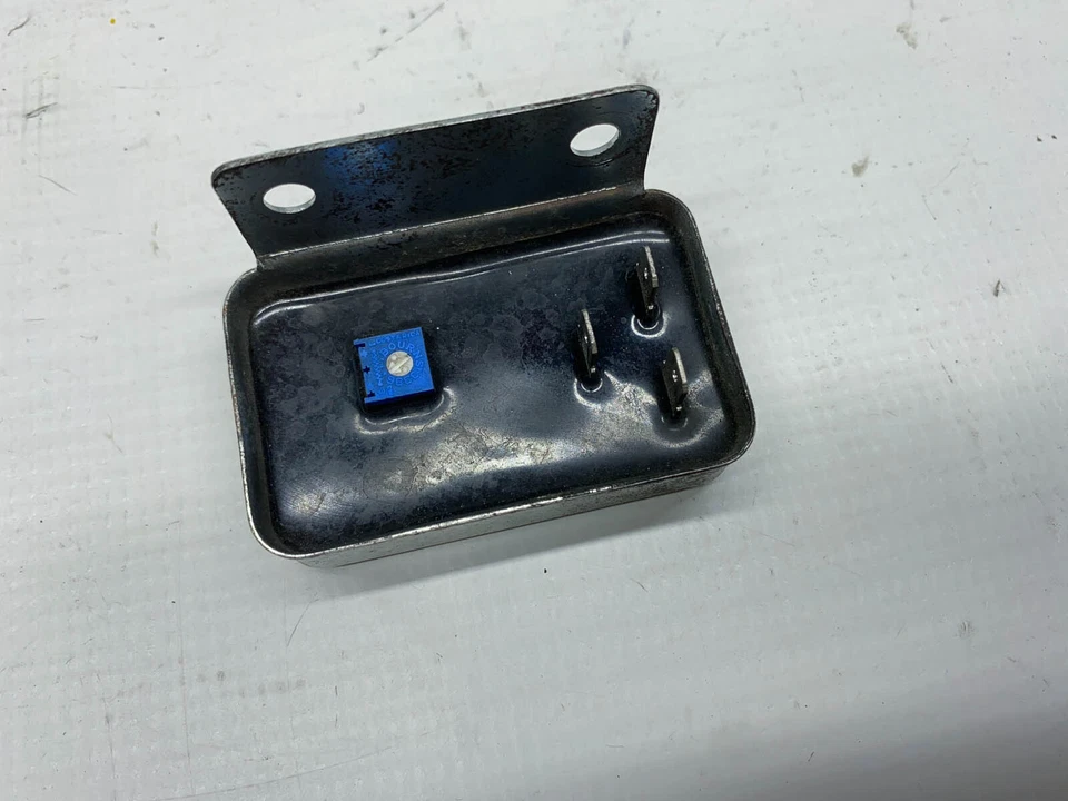 Regulador de corriente de carga BMW R100RT (1) 95' Foto 2 de 2