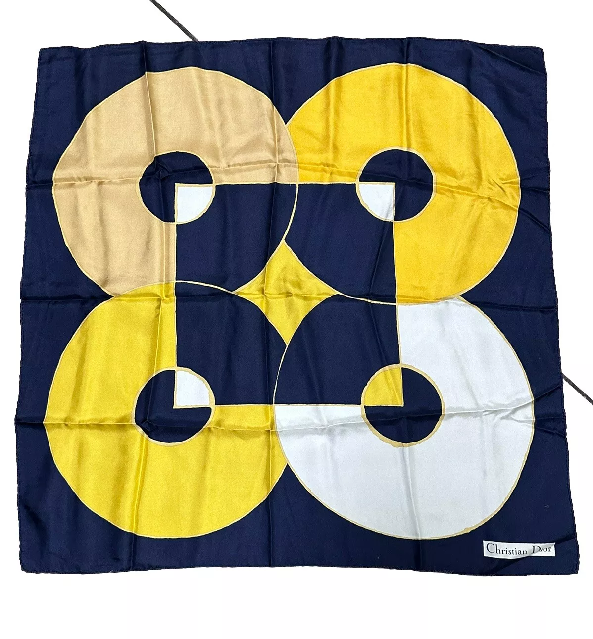 Foulard vintage Christian Dior années 70 soie OP art 100% soie