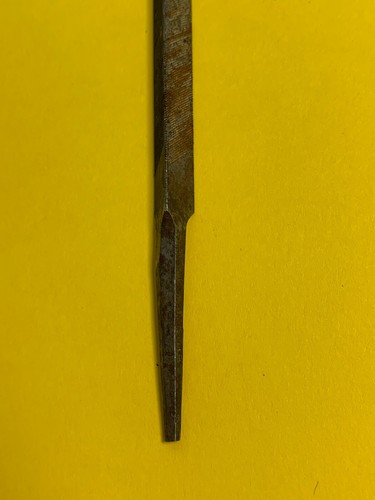 SIMONDS 7.5" Long FILE 3 Square Sides Triangle Shape Heller Tool - Picture 2 of 7