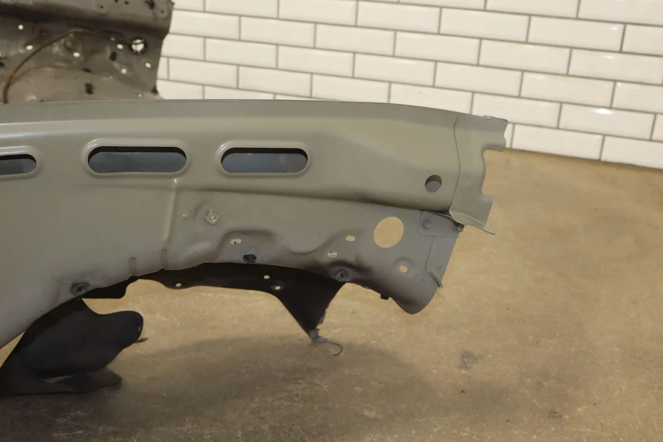 1996-2002 Toyota 4Runner Radiator Core Suppport *Cut* Foto 2 de 4