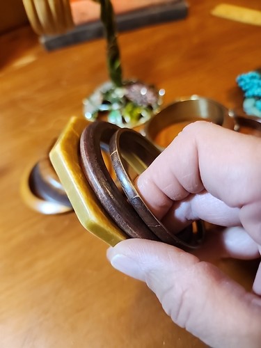 15 Armbänder Armreif Vintage zu Mod Unikate Holztöne Perlen usw. - Bild 13 von 15