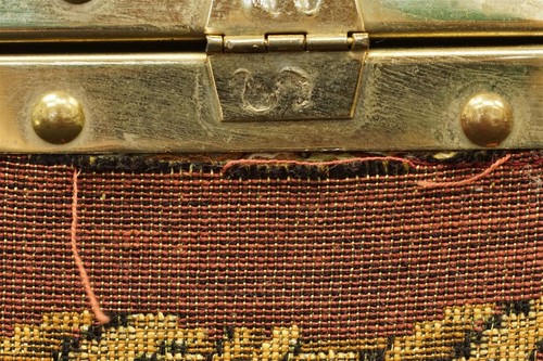 Vintage BORSA BELLA Floral Tapestry Box Purse Handbag Train Case Made in Italy - Bild 7 von 24