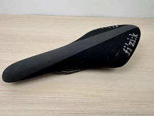 Fizik Arione R3 Saddle - Kium Rail - Excellent Condition