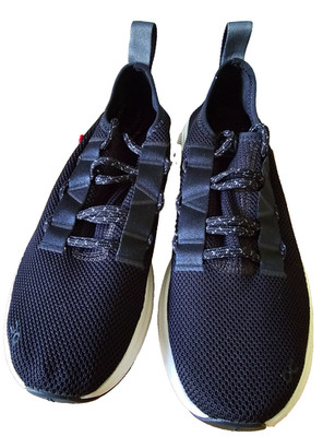 ON cloud Schuhe Modell cloudeasy Gr. 39 schwarz neuwertig