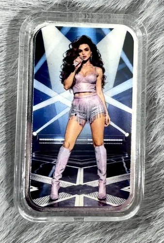 Set Of Two Bullion Baddies New 1oz Silver Bars Featuring Mia Monroe