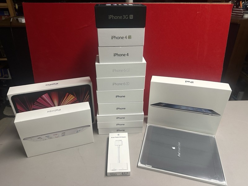 Apple iPhone & iPad Empty Boxes Plus Extras - See Photos - All Items Shown