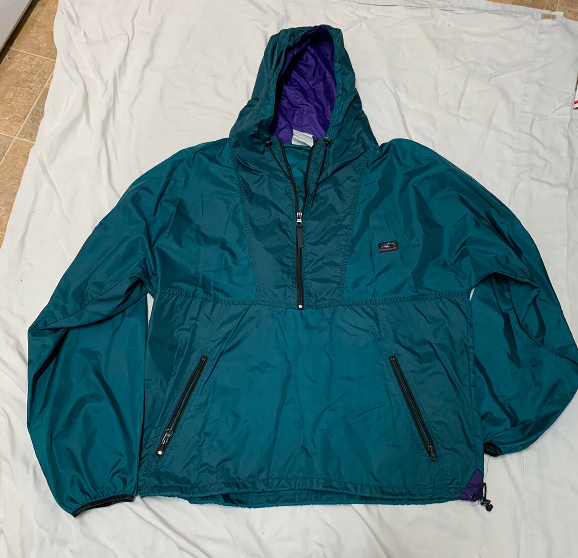 Helly hansen Windbreaker Jacket Size M - image 1