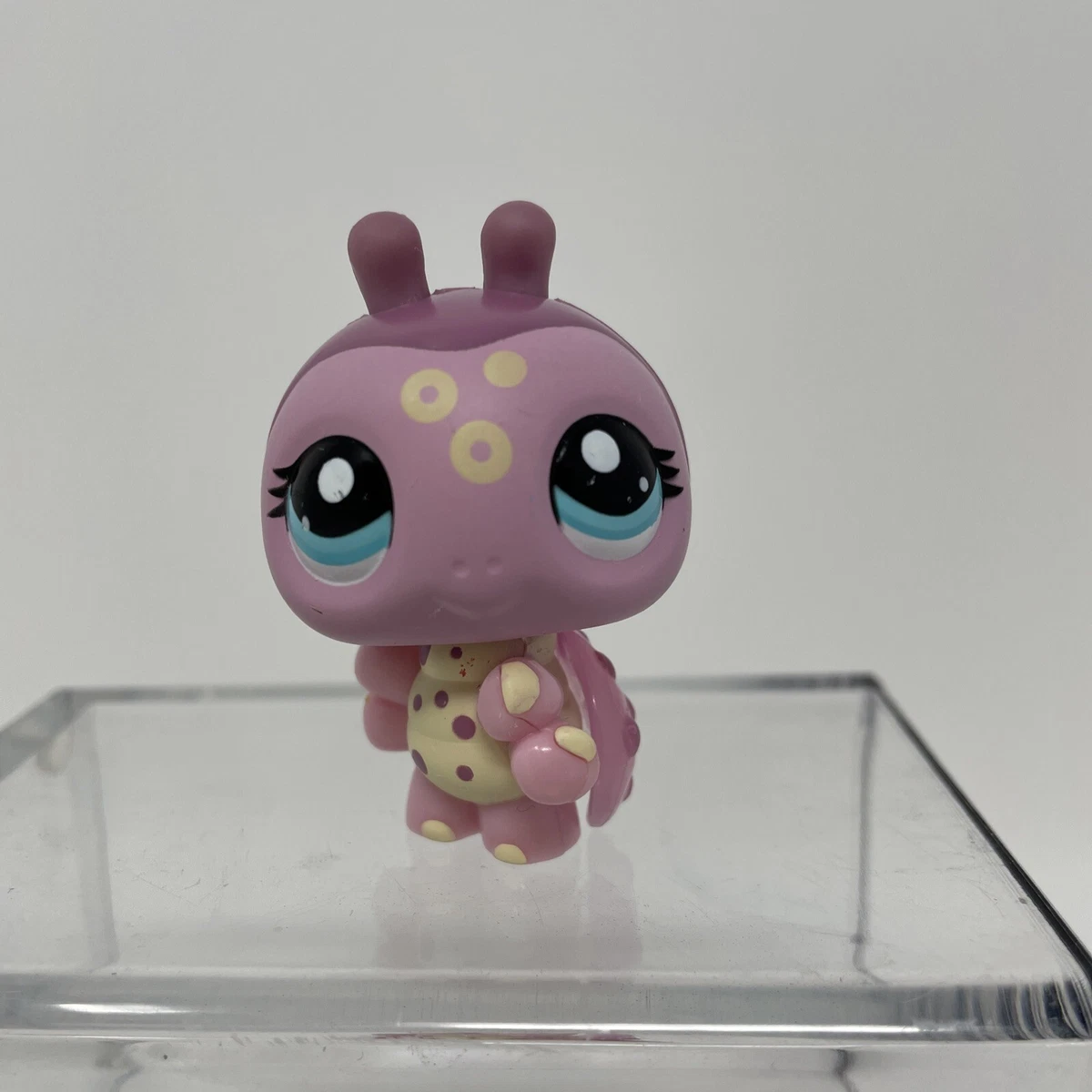 LPS Littlest Pet Shop 2308 Light Up Ladybug Hasbro