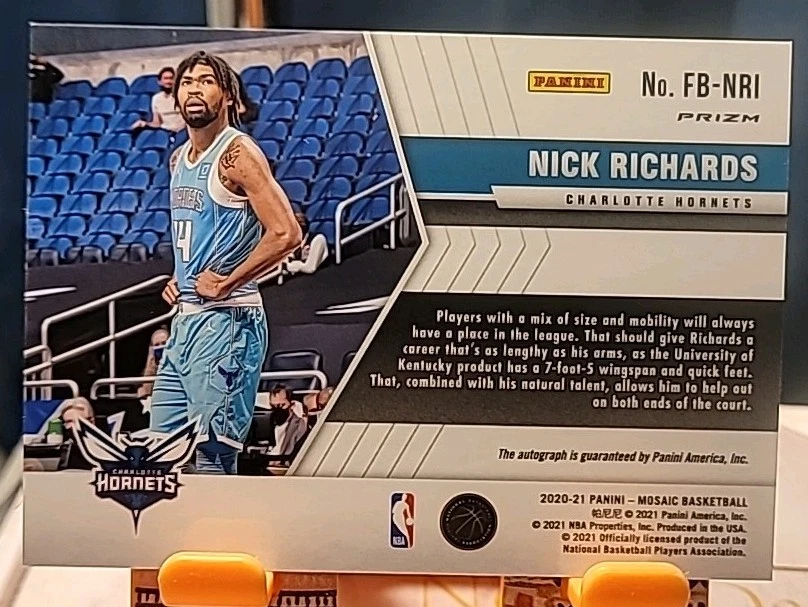 2020-21 Mosaic Nick Richards Fast Break Prizm Rookie Auto RC #FB-NRI  - Image 2 of 2