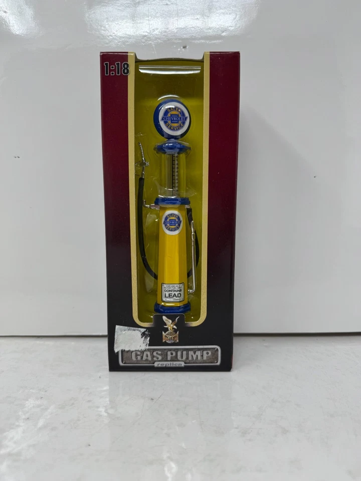 Yat Ming Road Signature Chevrolet Service Gas Pump 1:18 Diecast Vintage - Image 2 of 4