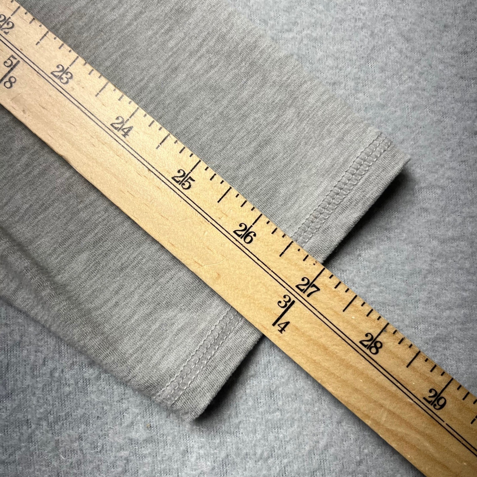 Vuori Quarter Zip Pullover Men Gray Heathered Lon… - image 9