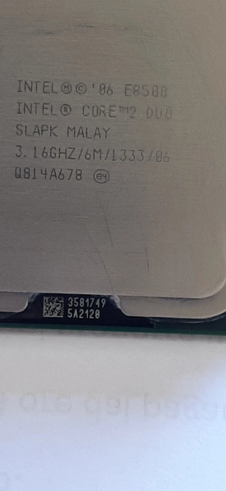 Intel Core 2 Duo E8500 3,16GHz LGA775 6MB L2 1333Mhz FSB Funzionante OK - Immagine 3 di 3