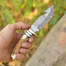 HANDMADE DAMASCUS HUNTING SKINNING KNIFE DEER STAG HORN ANTLER HANDLE GUT HOOK
