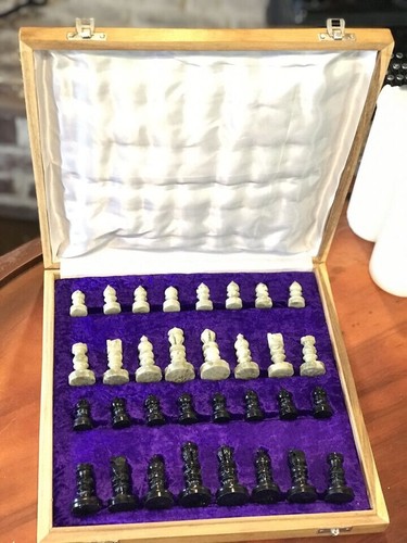 Beautiful Stone Unique Hand Carved Chess Set Portable Board Storage Box 12x12 - Picture 3 of 7