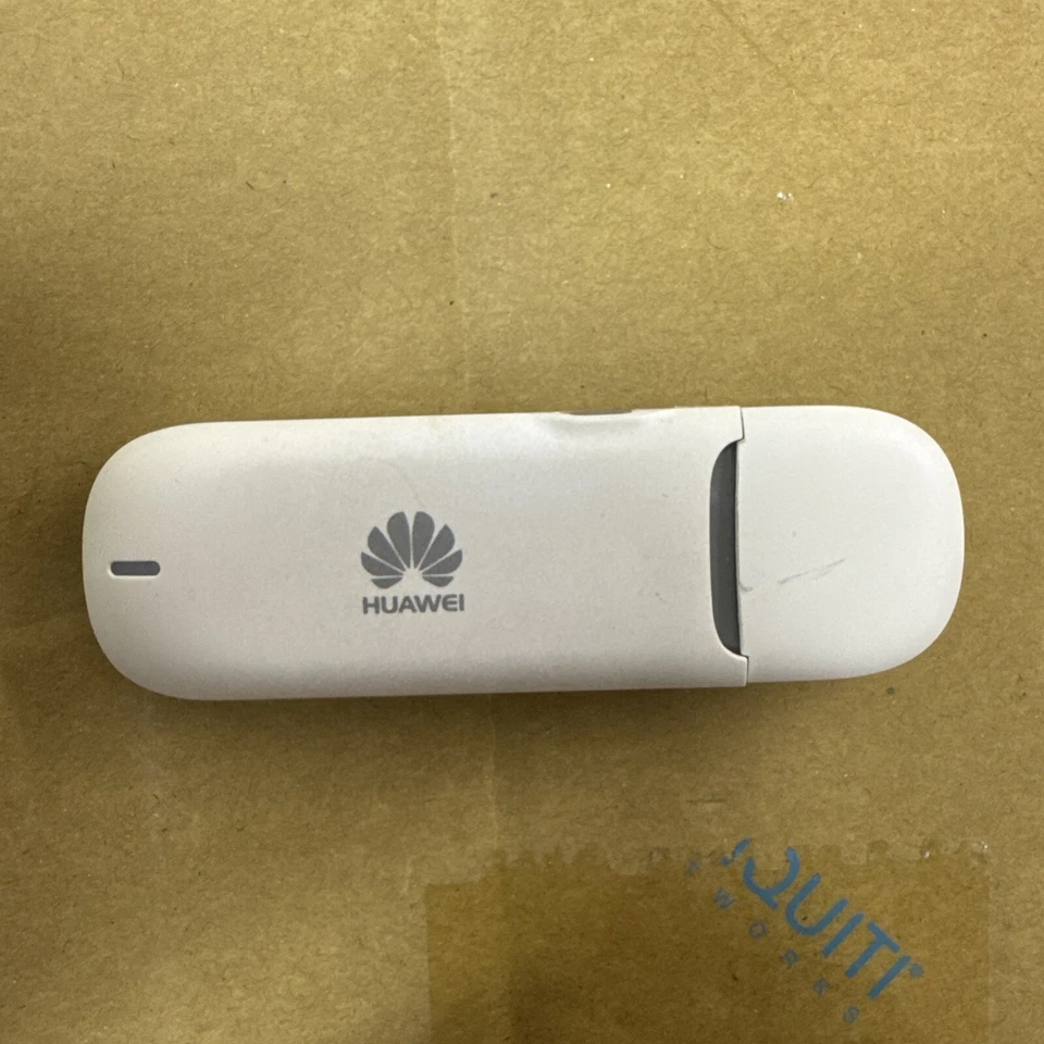 Sbloccato ✅ HUAWEI E3131 HSPA+ 21Mbps USB 3G Mobile Broadband Chiavetta internet - Immagine 2 di 4