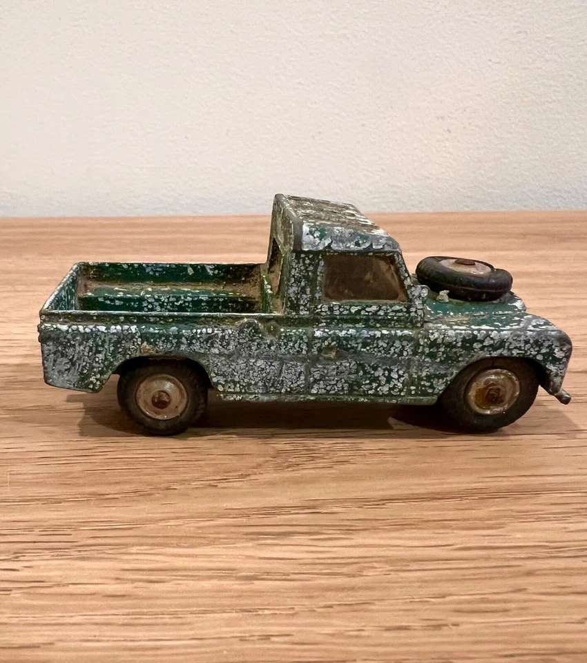 Vintage Corgi 406 Land Rover Series II – Green – Heavy Playwear – Rolls Well - Image 3 of 4