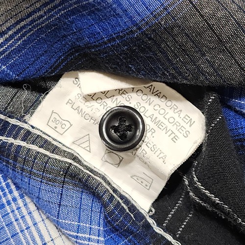 Airwalk Shirt Mens Medium Button Down Up Blue Gray Plaid Snap Pockets Skater - Picture 11 of 11