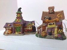 Vtg Halloween Haunted Village set, Haunted Barn, Haunted Train Depot, Lighted
