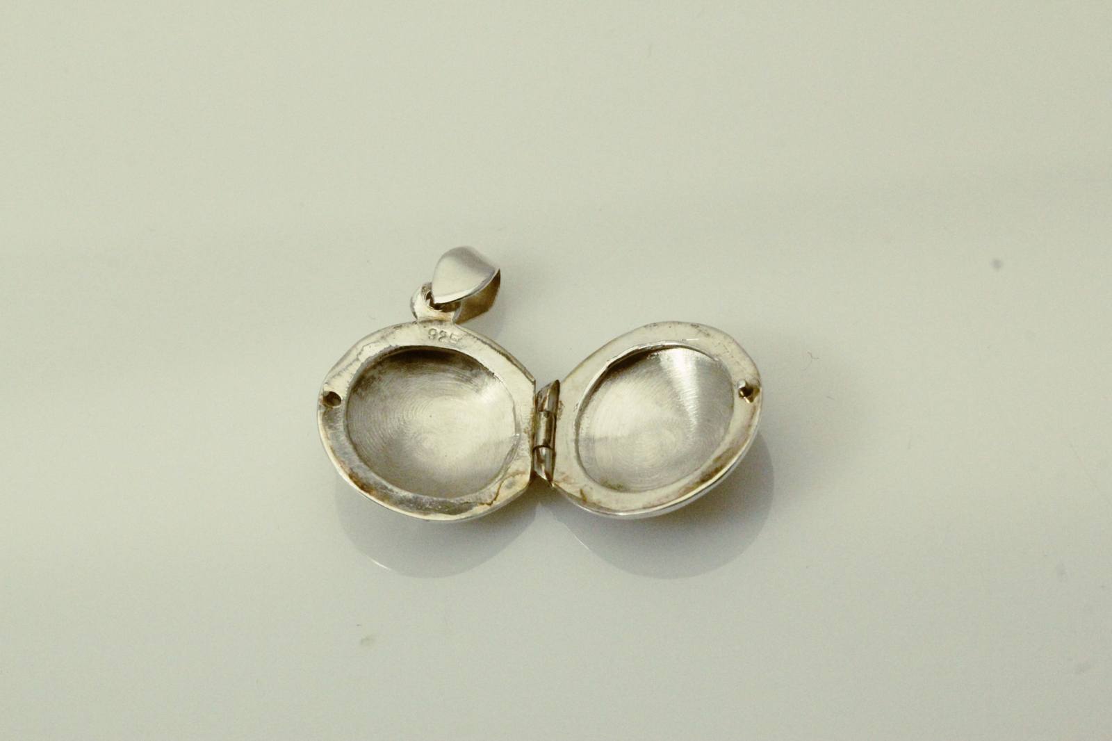 925 Sterling Silver Rounded Circle Shape Picture … - image 8
