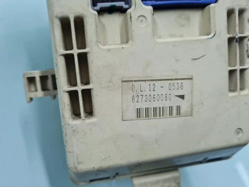 8273060060 Caja Reles/Fusibles para TOYOTA LAND CRUISER (J9) 2001 120743 - Imagen 3 de 9