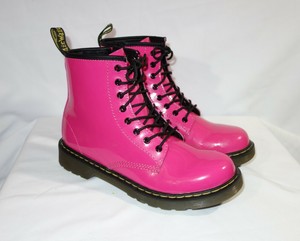 dr martens delaney size 5