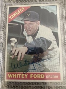 Topps 1966 Autographed Whitey Ford