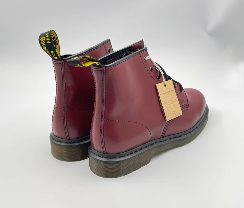 Dr. Martens Red Cherry Rouge Smooth Mens Boots Premium Casual RARE DOCS - Image 2 of 4