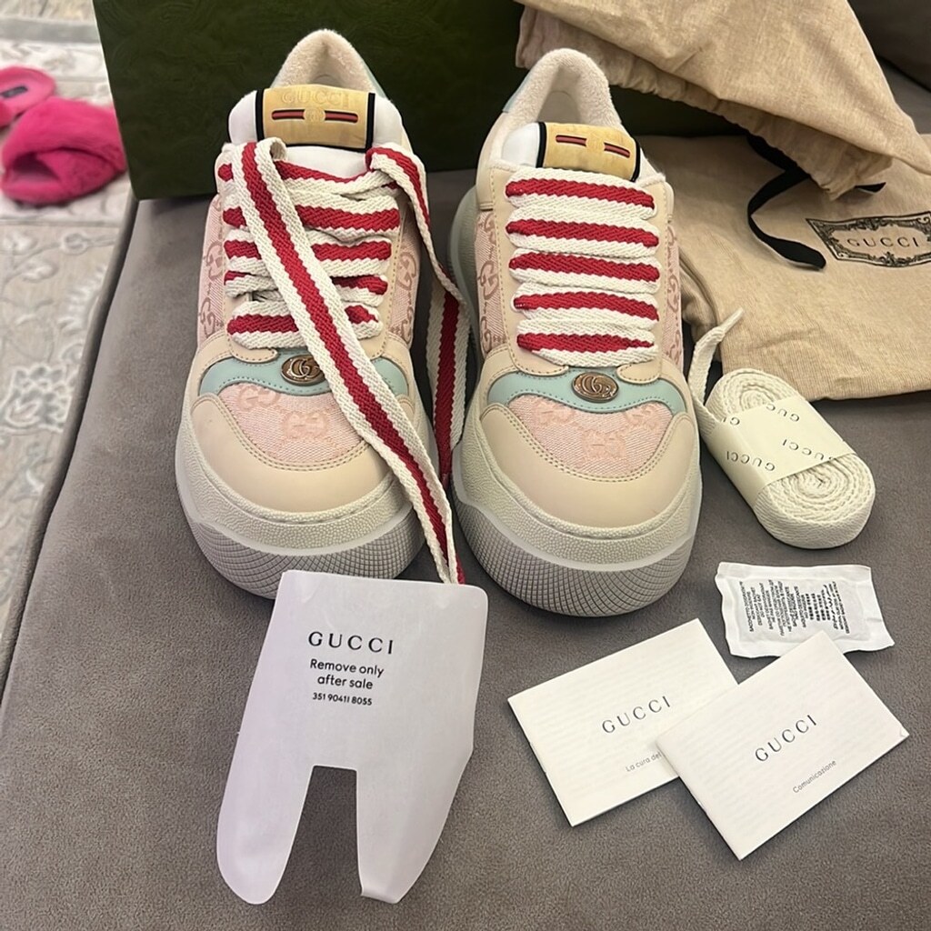 GUCCI AUTHENTIC GUCCI WOMEN'S SCREENER SNEAKER SIZE 38 image 2