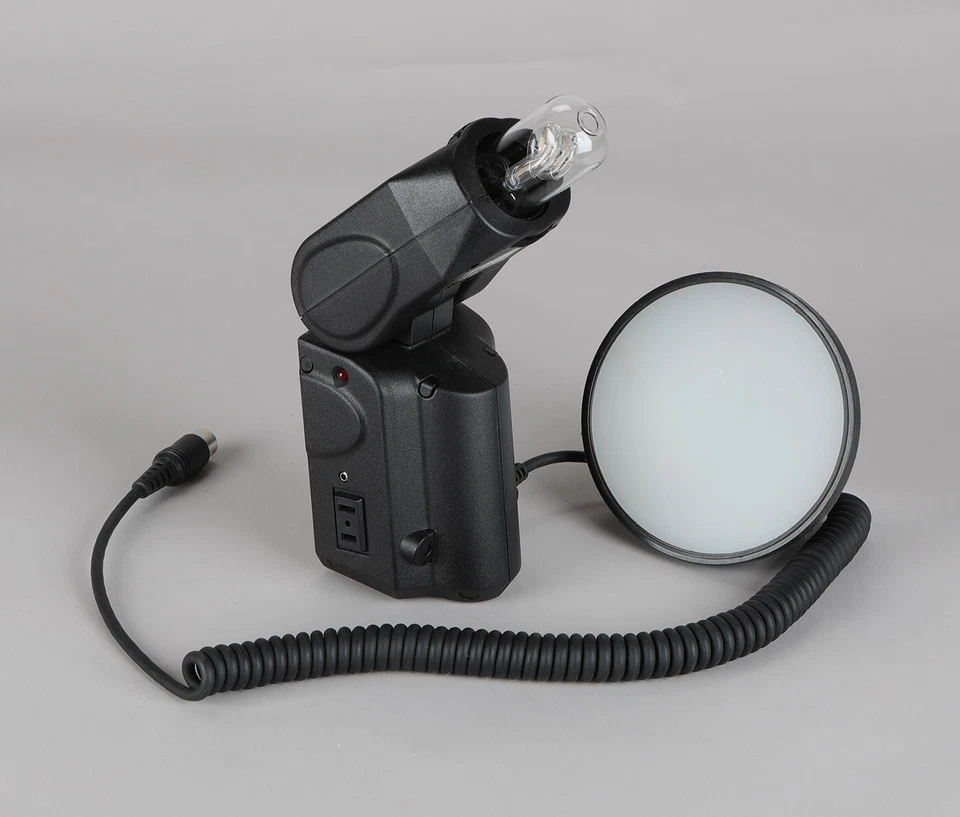 QUANTUM QFLASH T5D-R with 2 Turbo Batteries, Canon Cords, TTL hotshoe and more! - Image 3 of 4